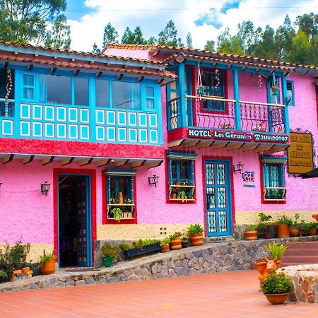 Hotel Los Geranios Duitama Extérieur photo