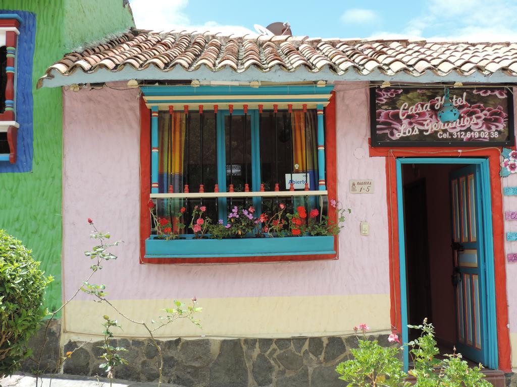 Hotel Los Geranios Duitama Chambre photo