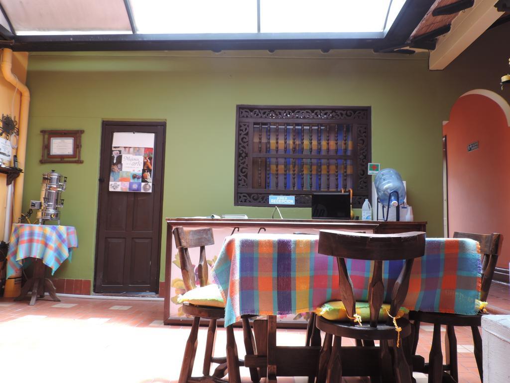 Hotel Los Geranios Duitama Extérieur photo