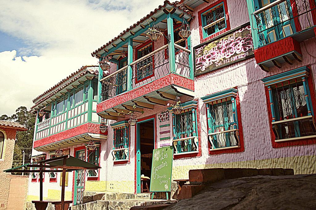 Hotel Los Geranios Duitama Extérieur photo