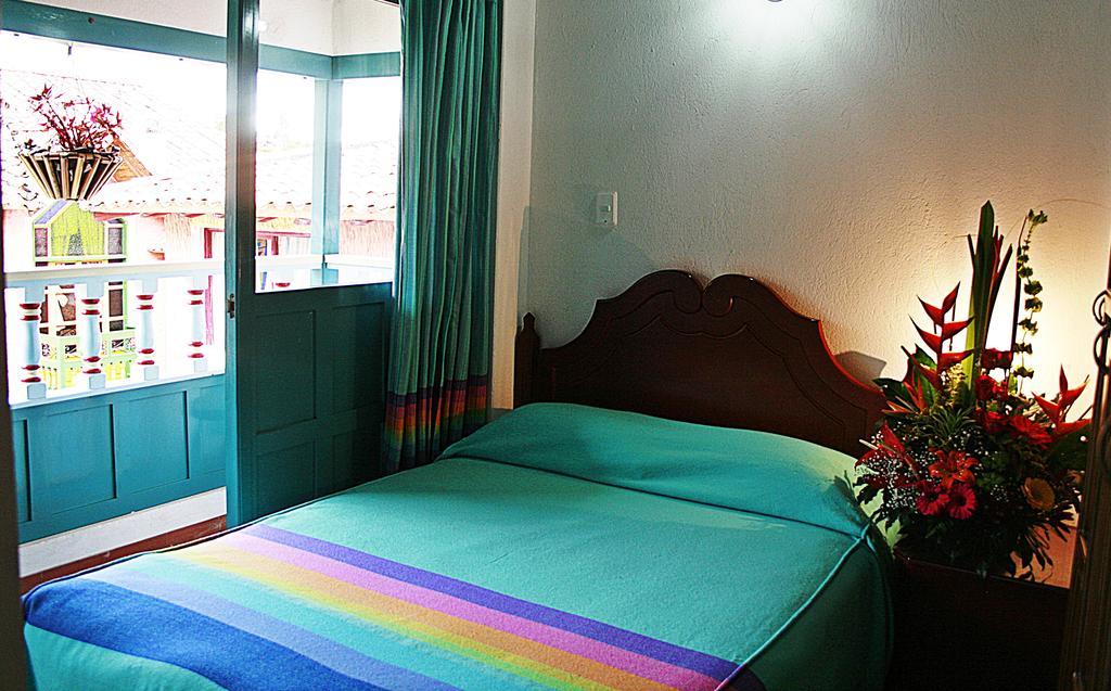 Hotel Los Geranios Duitama Extérieur photo