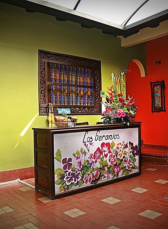 Hotel Los Geranios Duitama Extérieur photo