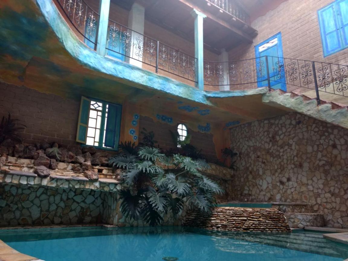 Hotel Los Geranios Duitama Extérieur photo